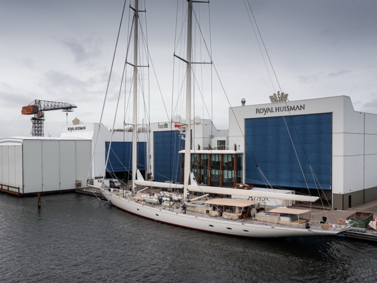 Athos_post-Huisfit_Amsterdam_byTomVanOossanen_DJI_0388c_resize__ScaleWidthWzEyMDBd