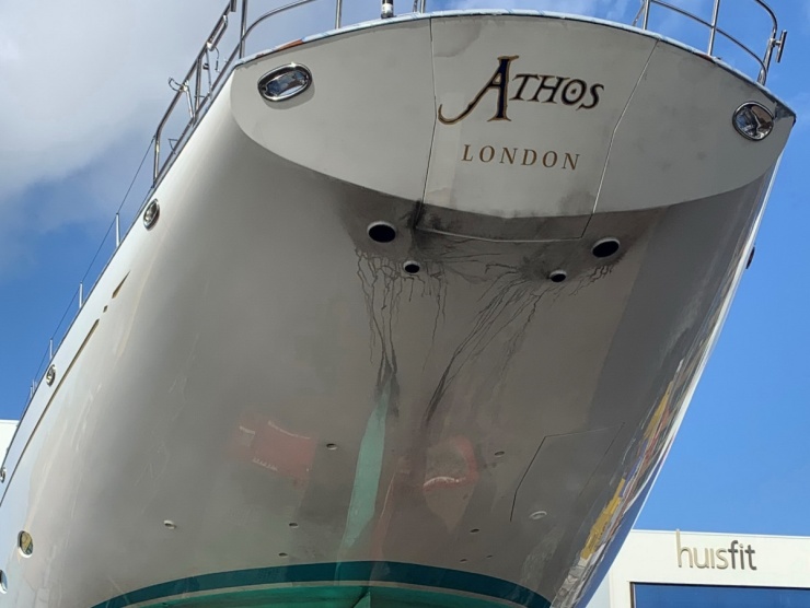 Athos-stern-before-huisfit