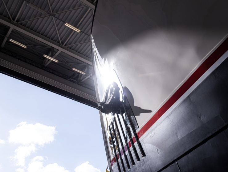 Fair winds to Fair Lady 5