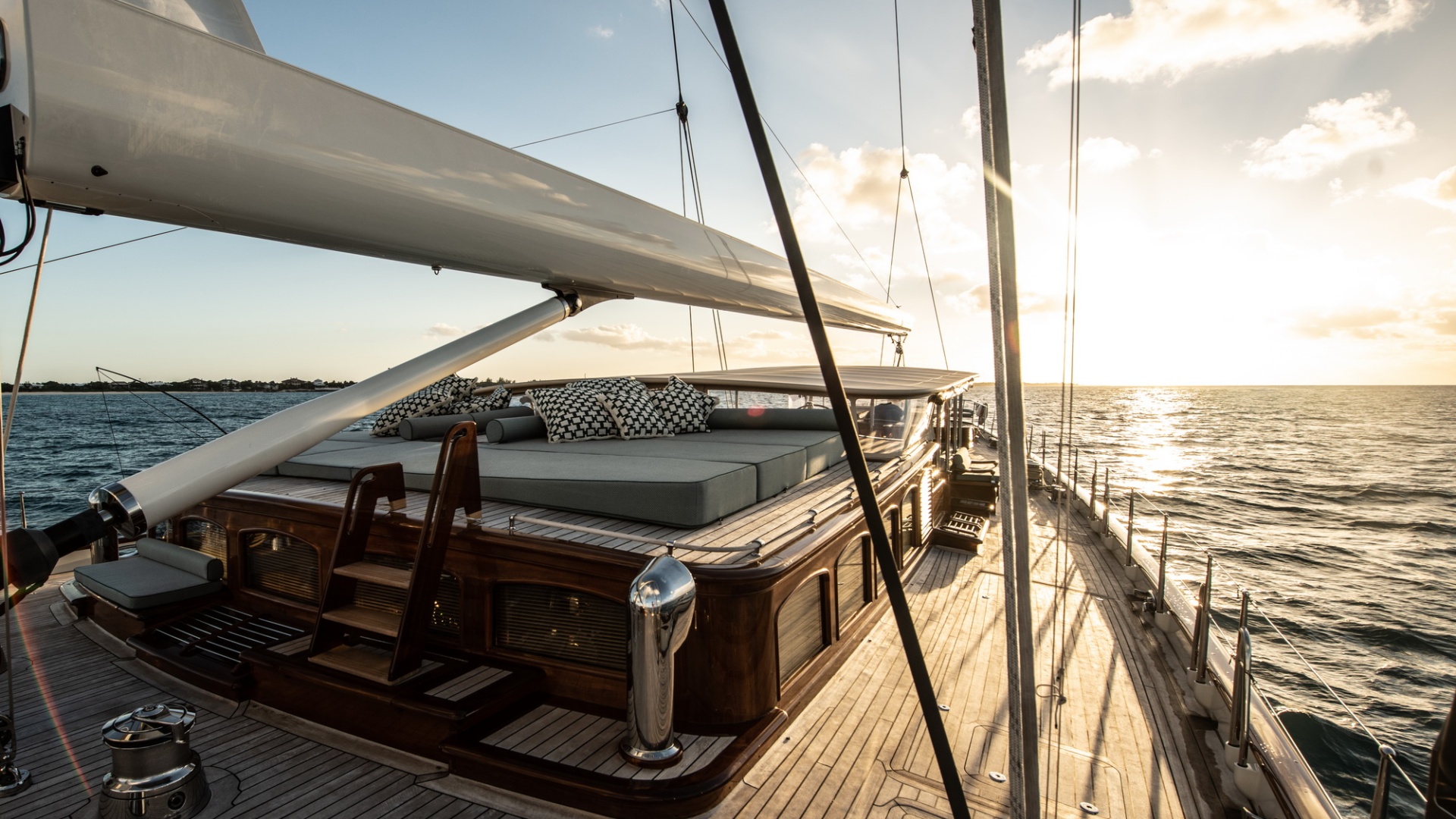 Deck, spars and rigging